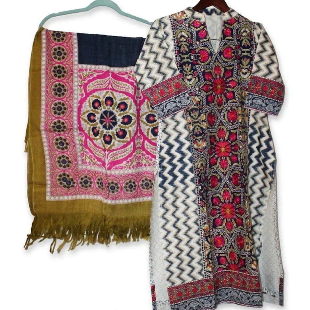 Pakistani Cotton Kameez and Dupatta size . Large (10-12)